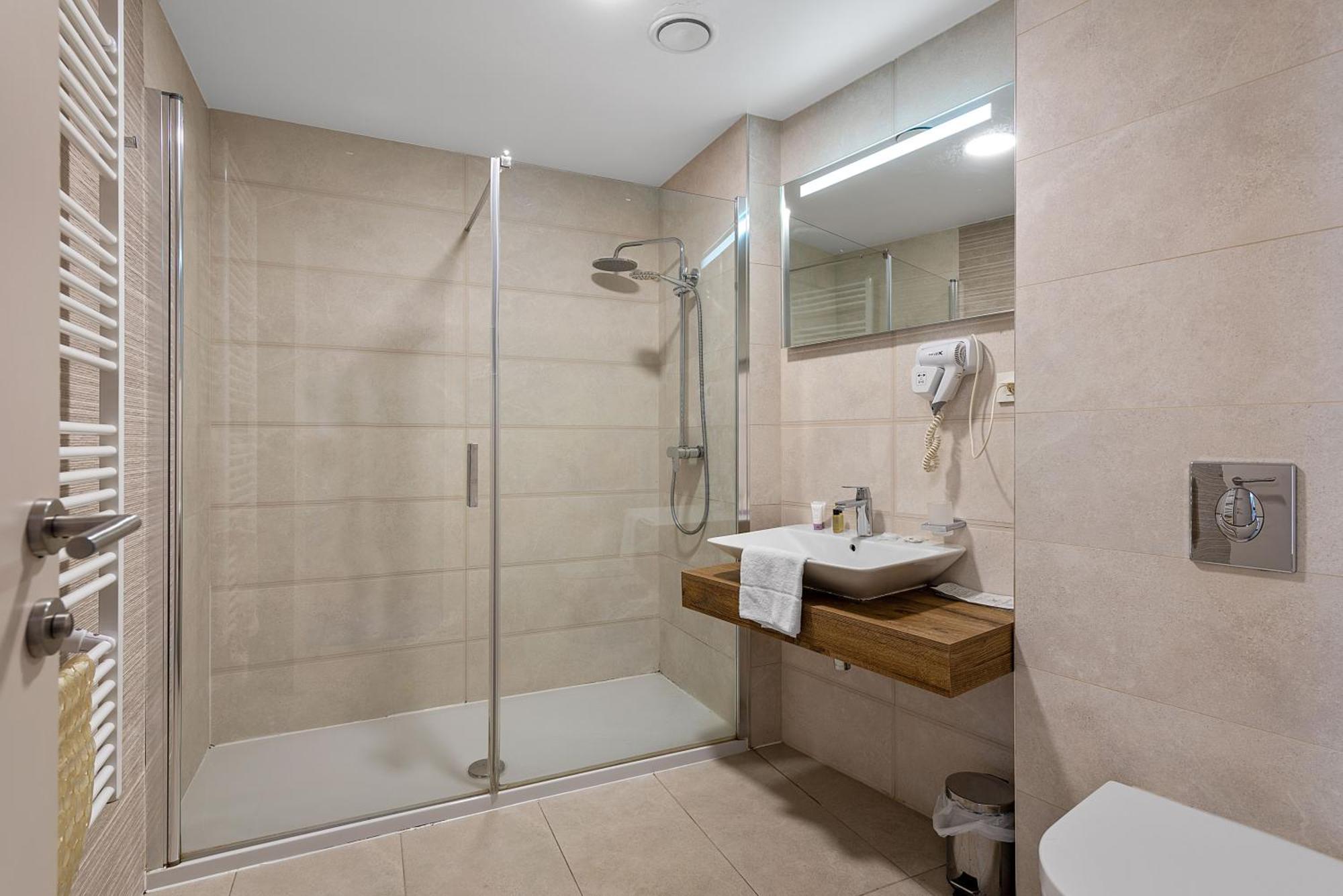 Boutique Hotel Mali Raj Abbazia Esterno foto
